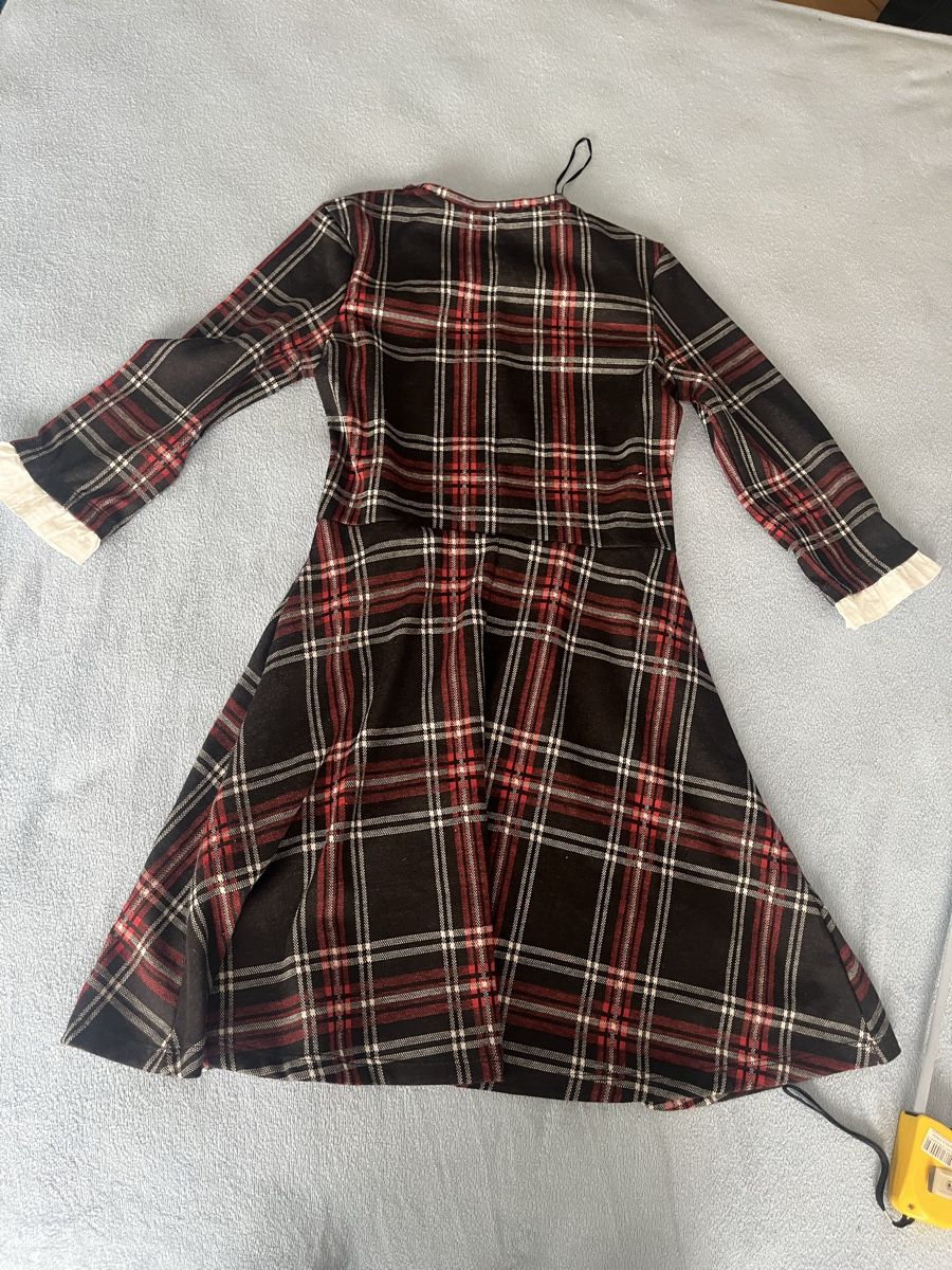 Vestiti & Gonne: Schönes Kleid im Karomuster, Grösse S – Nuovo (secondo la descrizione) da Olten venduto da sae_82z2