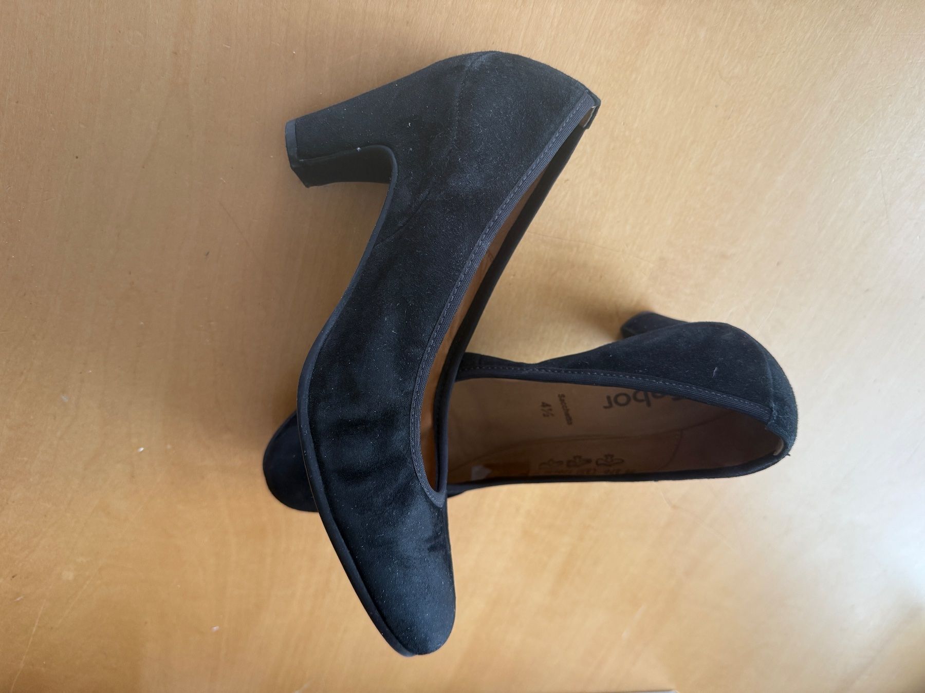 Gabor Scarpe da donna: Gabor Schuh Schwarz Wildleder, Grösse 37.5 – Usato da St. Gallenkappel venduto da Donmarcelo 2