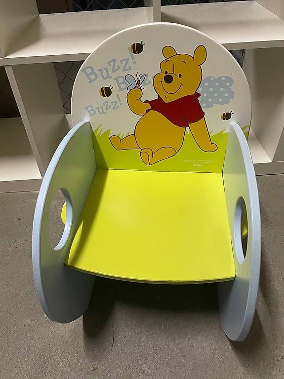 Seggiolini per auto: Siège en bois enfant – Usato da Prilly venduto da Bunnymen