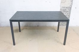 Edler Granittisch / Gartentisch 140 x 80 cm