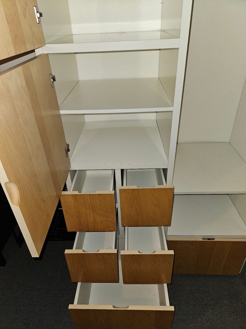 Armadi: Armoire en bois – Usato da Marin-Epagnier venduto da celiiine02 2