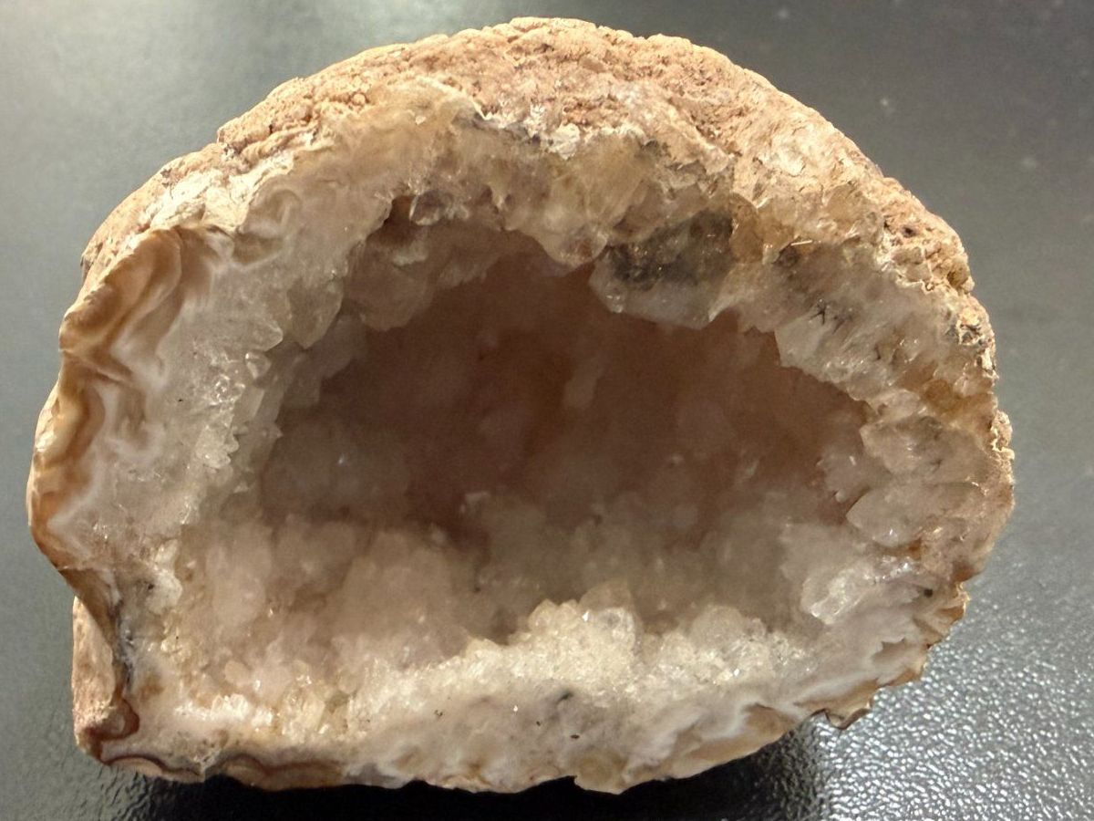 Mineralien & Heilsteine: Geode, Südafrika (2) – Neu (gemäss Beschreibung) aus Muri b. Bern von Gemmes
