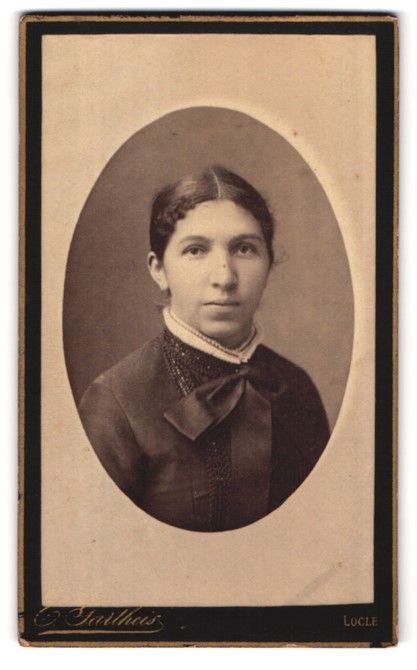 Fotografie &  Plakate: Fotografie E. Gartheis, Locle, bürgerli – Gebraucht aus Berlin von bartko-reher