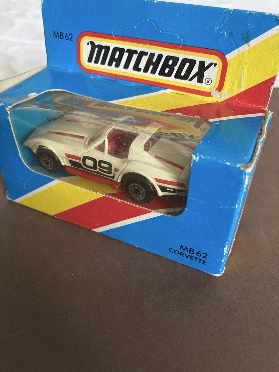 Matchbox Modellautos: Matchbox MB 62 Corvette Spielzeugauto mit Box 1981 – Gebraucht aus Aarwangen von to-hirschi 1