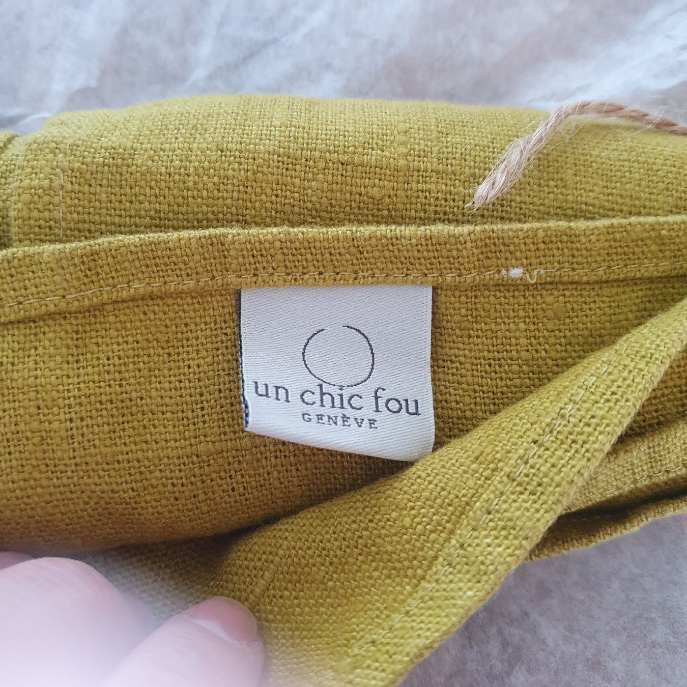 Servietten: 4 serviettes en lin NEUVES – Neu und originalverpackt aus Carouge GE von bub_c8hk 1