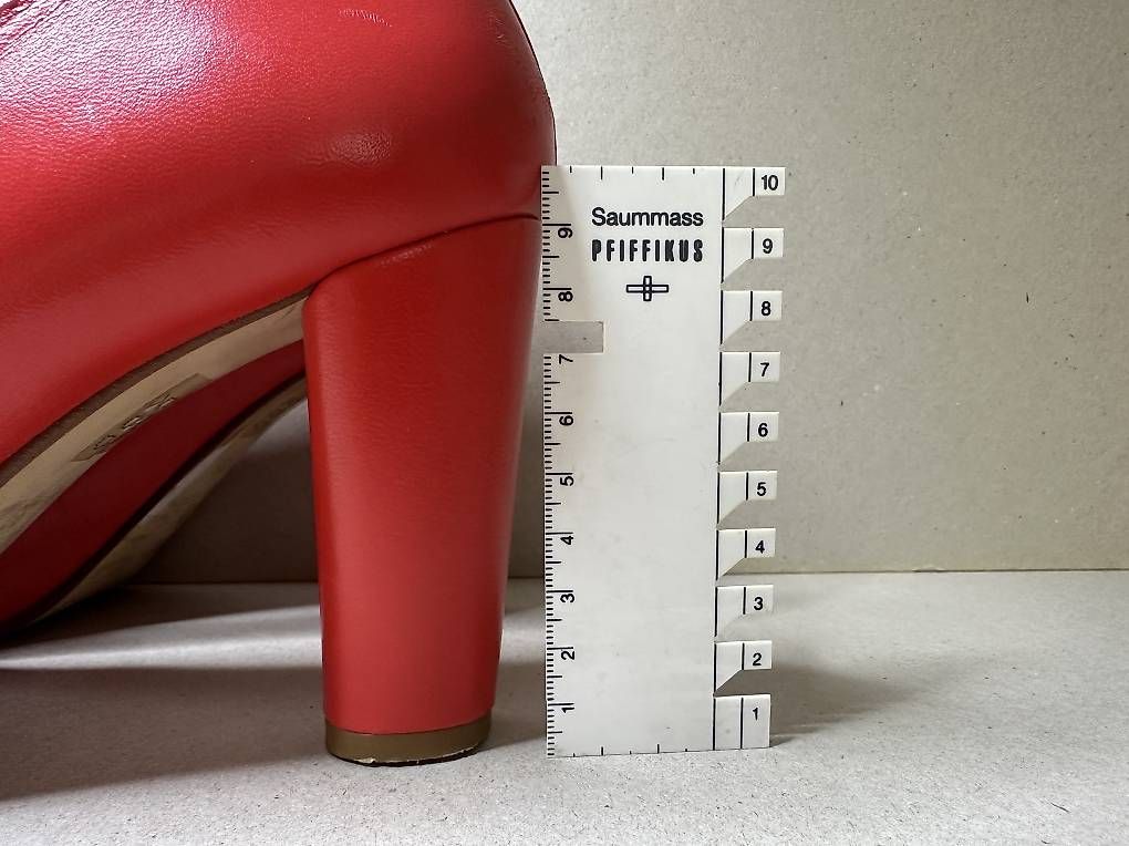 Damenschuhe: Pumps / Peeptoes – Gebraucht aus Zürich von Zebra.katze 4