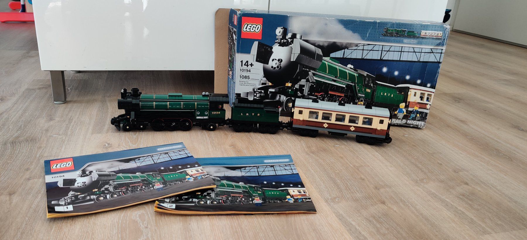Lego Kit di costruzioni: 10194 Lego Eisenbahn Emerald Night – Usato da Erstfeld venduto da Bini-CH