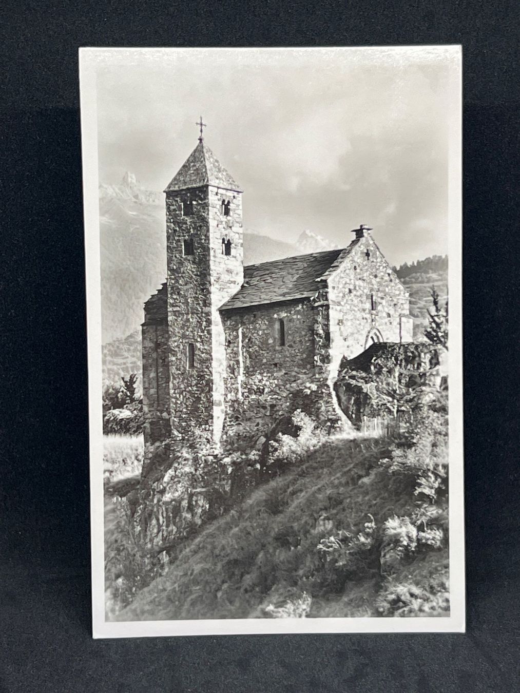 Ansichtskarten: Sion. La Chapelle de Tous les Saints – Gebraucht aus Widnau von Brusi9