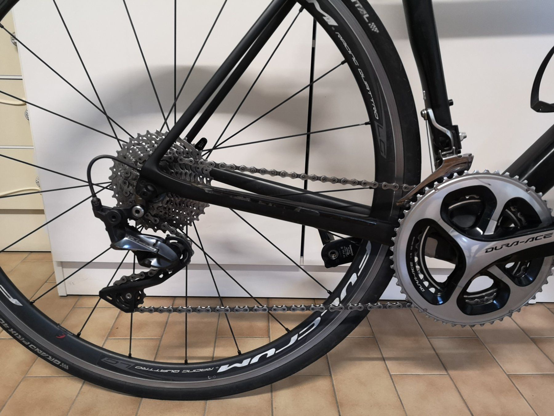 Canyon Biciclette: Rennvelo Canyon ultimate CF SLX – Usato da Bosco Luganese venduto da svi_vv9w 2