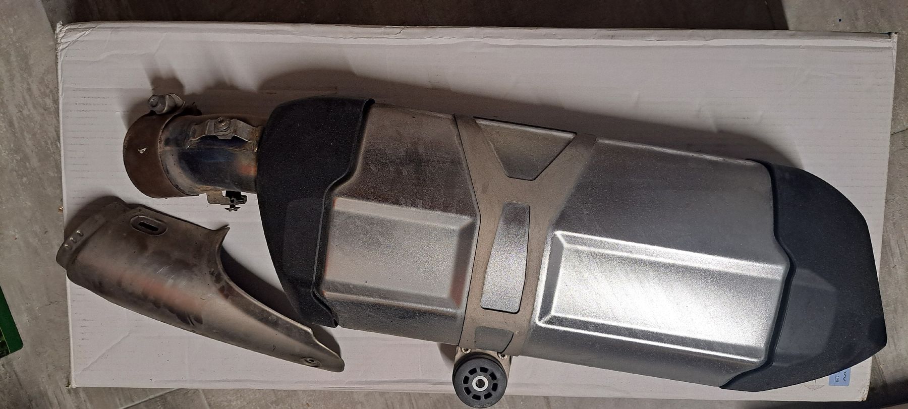 BMW Alle Motorradersatzteile: BMW R 1200 GS Auspuff – Gebraucht aus Riedt b. Erlen von Sorry13