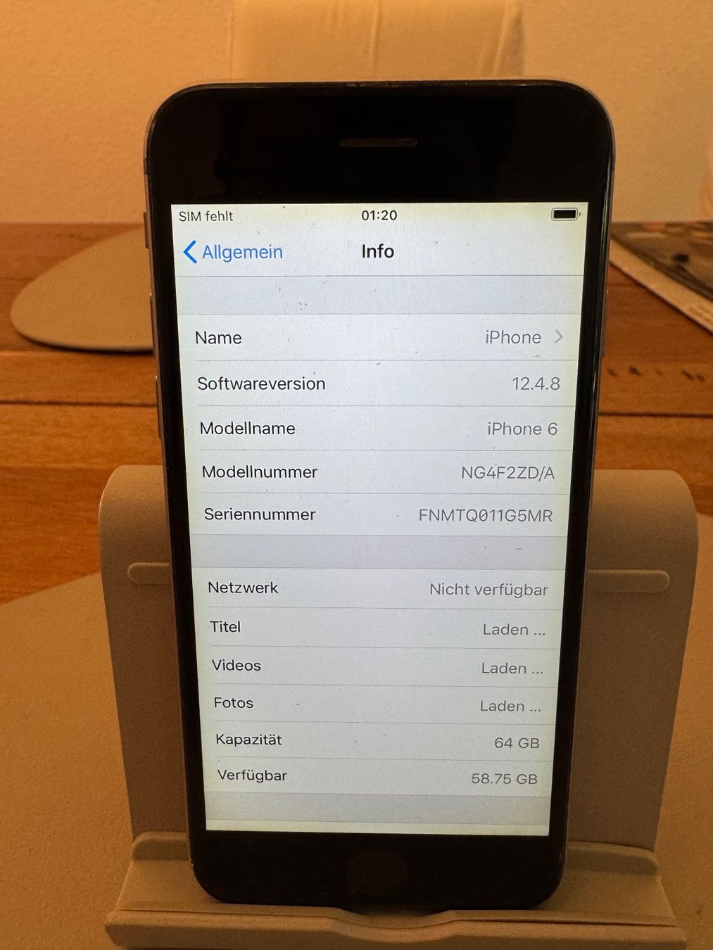 Apple Handys / Smartphones: iPhone 6 mit 92% Akku Kapazität – Gebraucht aus Adliswil von Busys 1