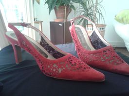Schuh elegant a la Carmen in blutrot