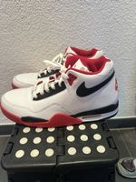 Nike Air Rot Weiss Grösse 44 wenig getragen.