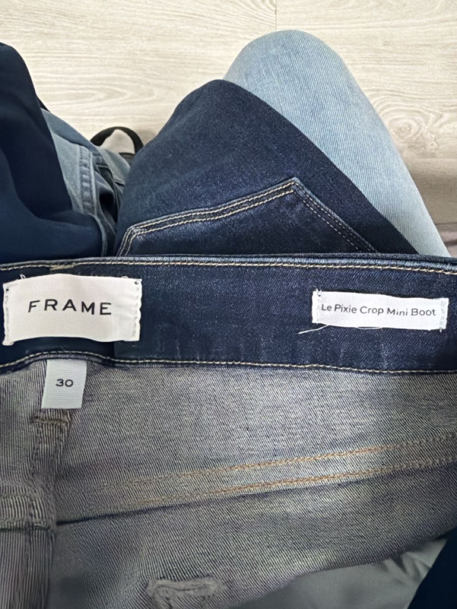 Jeans: Frame Mini Boot Jeans – Usato da Wiesendangen venduto da Jafani 3