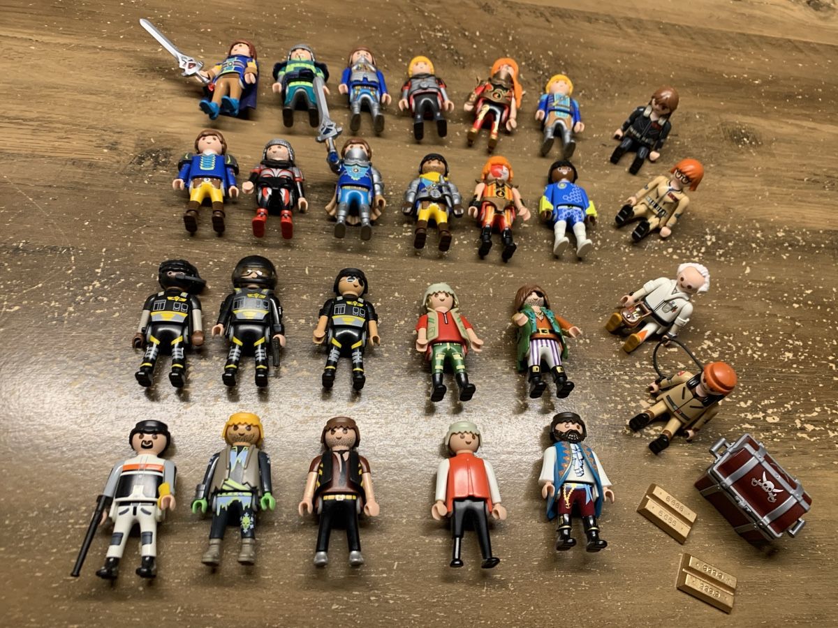 Playmobil Jouets: Lot Playmobil Figuren – D'occasion à Buus par 2013dp