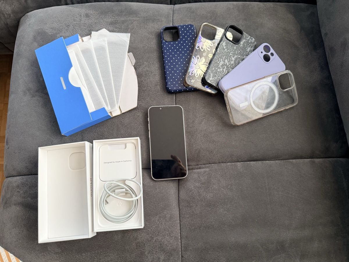 Apple Portables: iPhone 13 mini – D'occasion à Wattwil par 19Pamela81