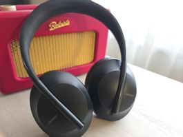 Bose Noise Cancelling 700/Top