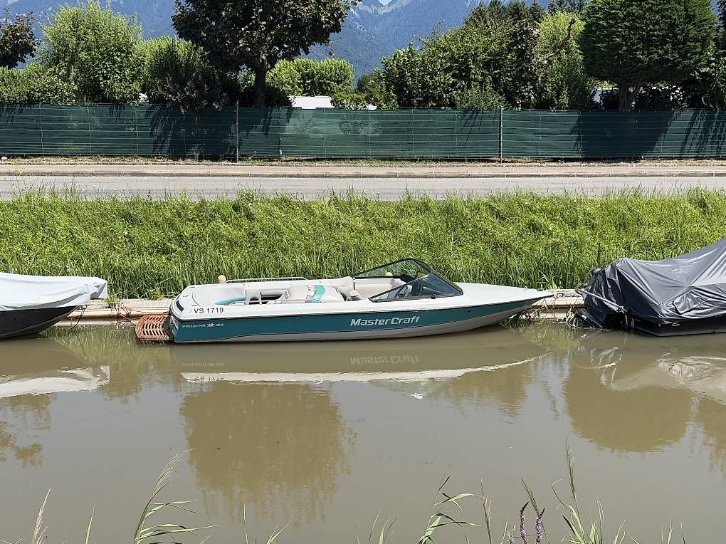 Mastercraft Bateaux: Mastercraft Prostar 190 – D'occasion à Troistorrents par chh_2dfl