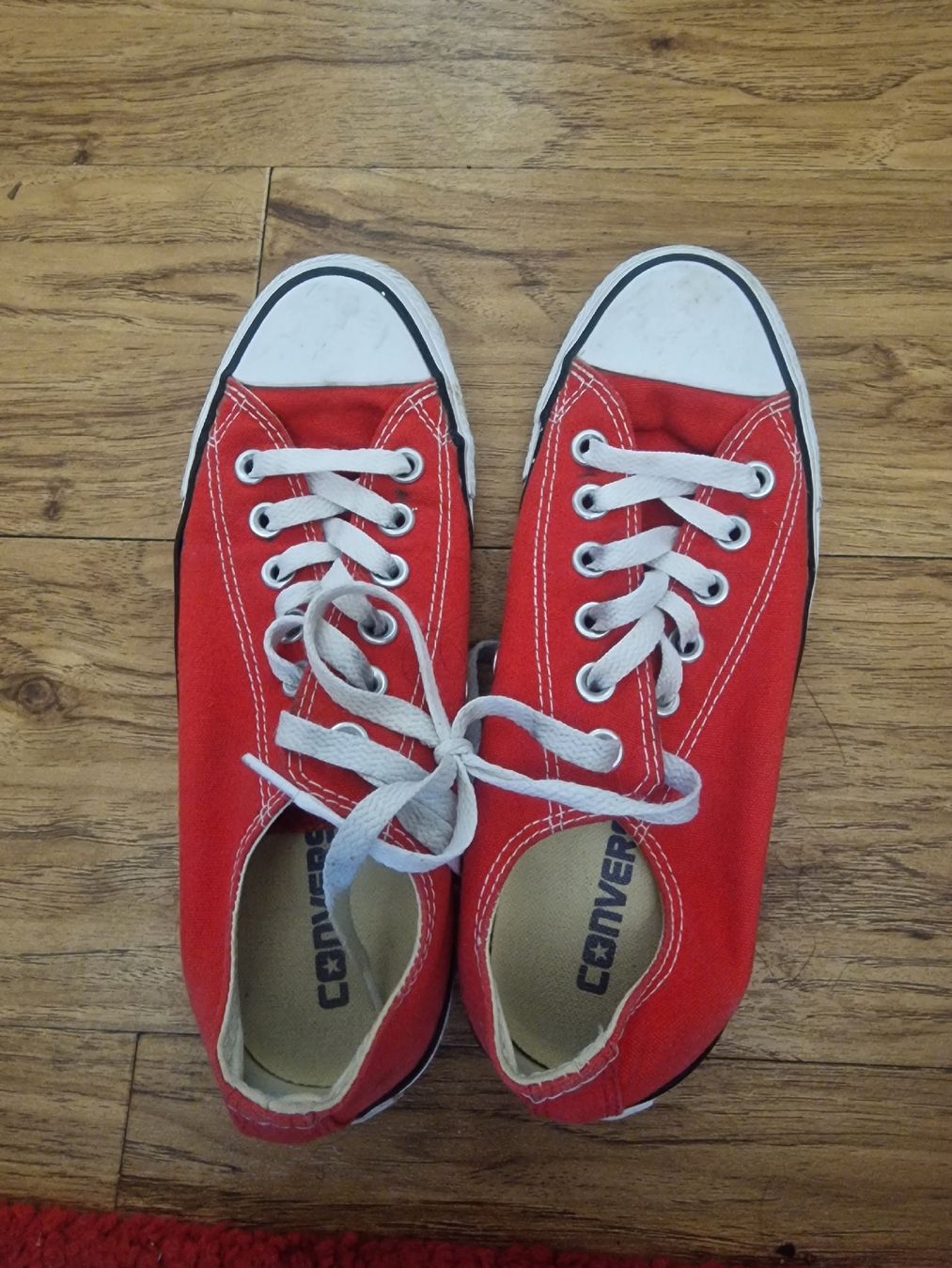 Scarpe da donna: Rote Converse All Stars, Grösse 37! – Usato da Wald ZH venduto da Cjp 2