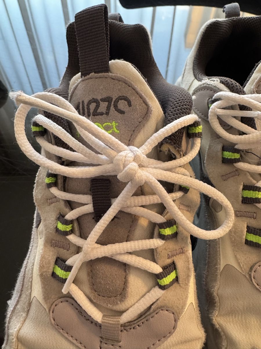 Nike Scarpe da donna: Nike Air Max 270 React Sneaker, Grau/Grün, Grösse 38 – Usato da Thun venduto da mama2007 1