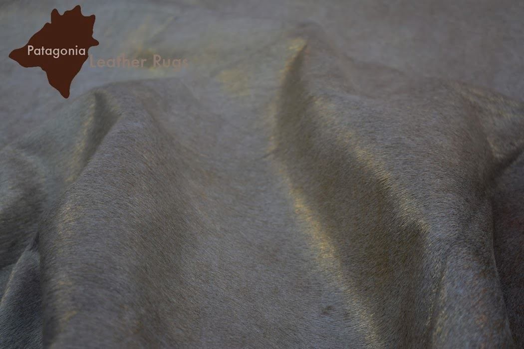 Tappeti: echtes Kuhfell Teppich  Gold/grey – Nuovo e nell'imballaggio originale da Arbedo venduto da patagonialeatherrugs 1