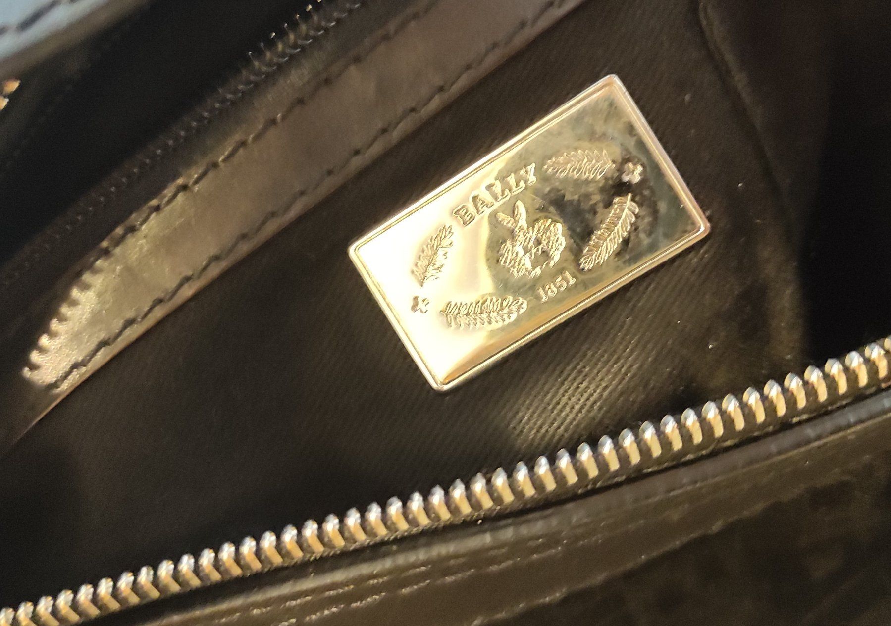 Bally Taschen für Damen: Bally bag – Gebraucht aus Zug von LindaManga 8