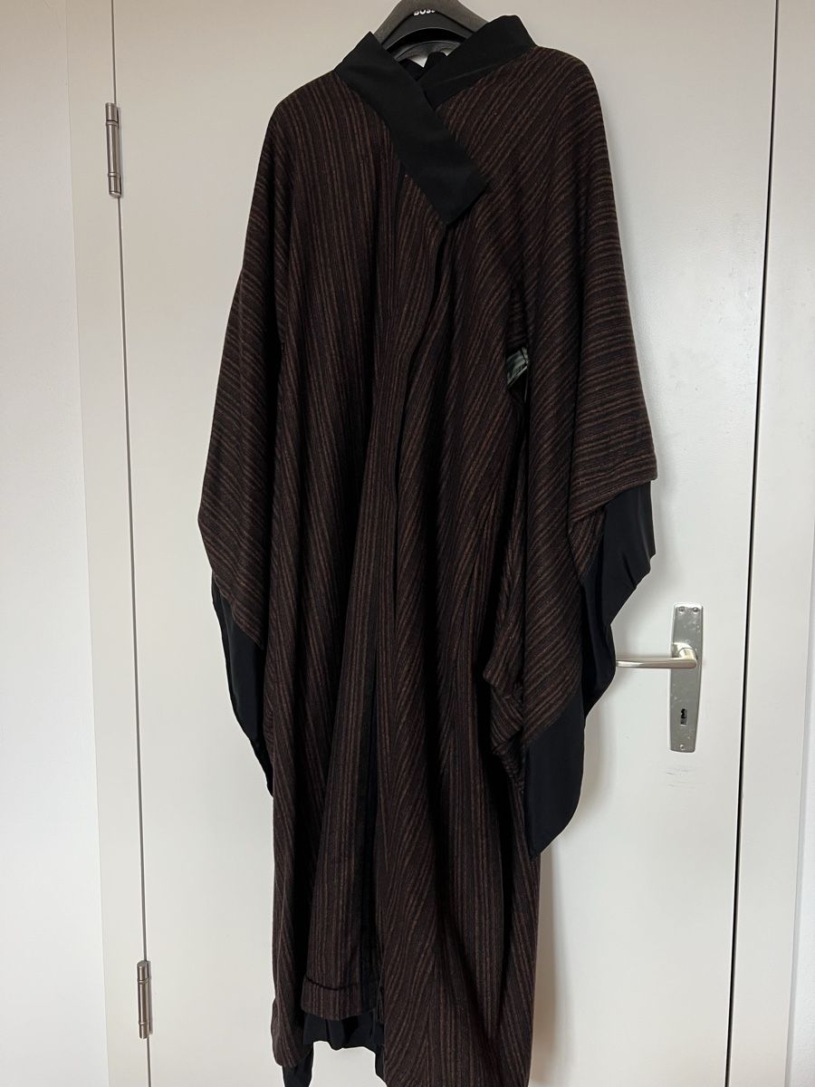 Kimono: Exklusiv brown lightweight wool kimono – Nuovo (secondo la descrizione) da St.Gallen venduto da 303_7fcf 3