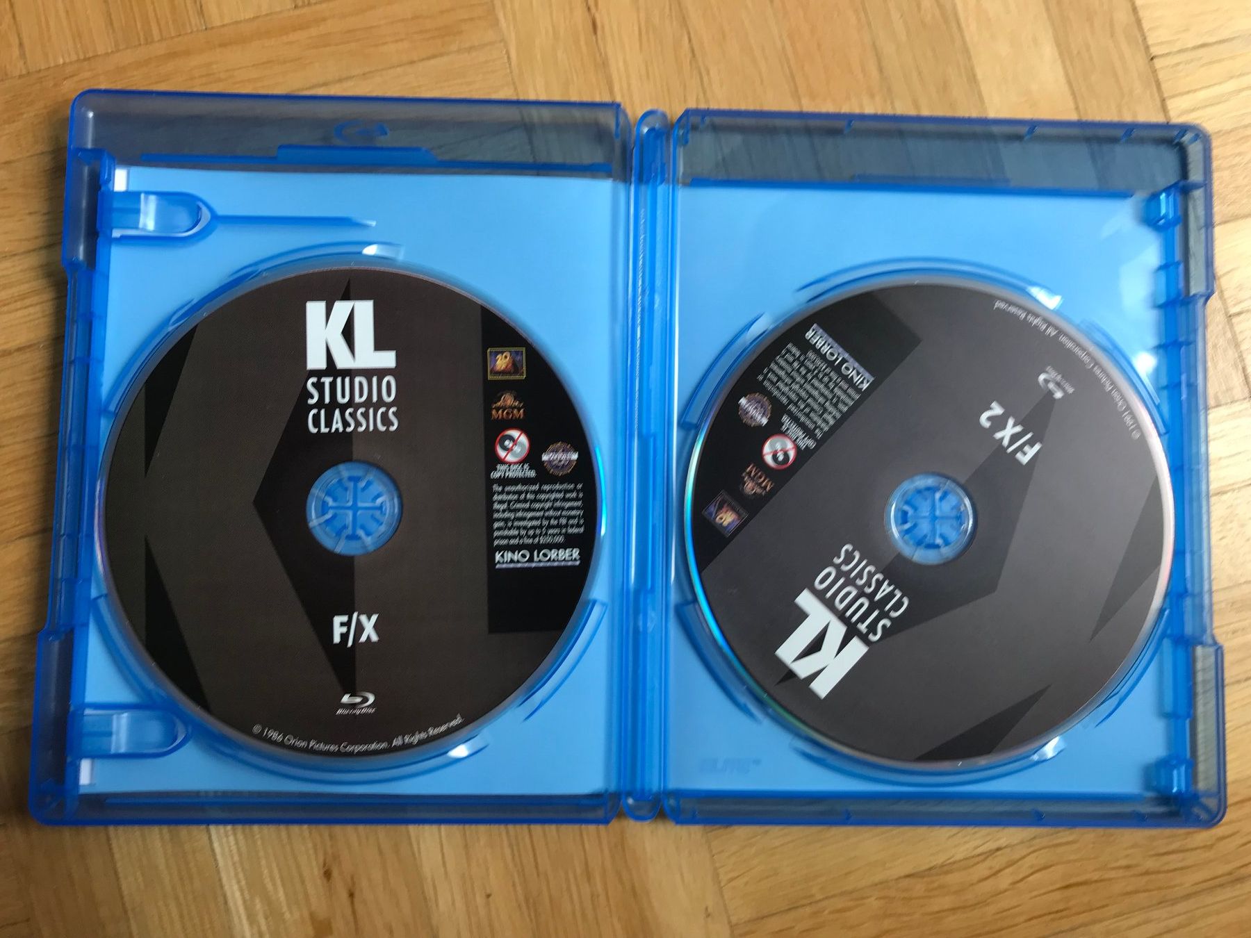 Tutti i DVDs: F/X + FX2 - Double Feature - Kino Lorber - Blu-ray – Nuovo (secondo la descrizione) da Zürich venduto da Malcom 1