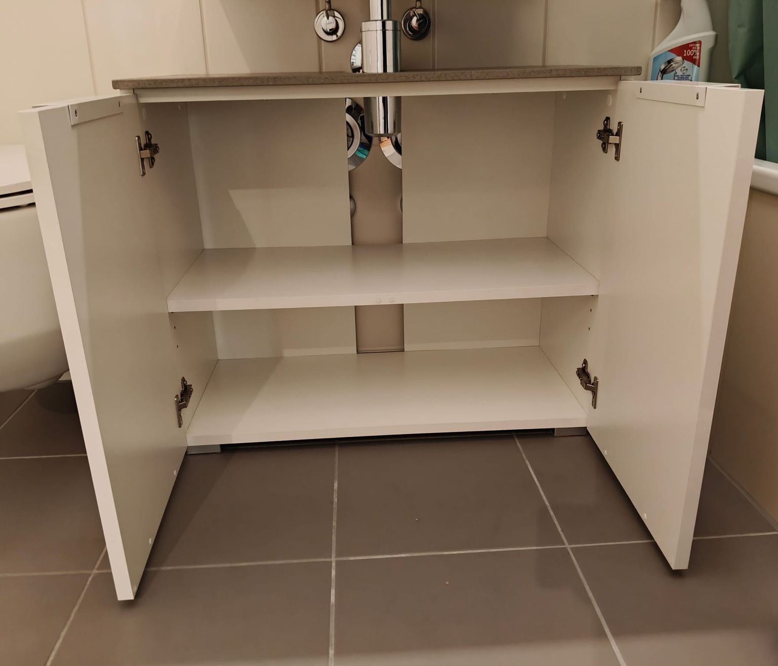 Livique Mobili per bagno: Lavabo Unterschrank – Usato da Wädenswil venduto da dan_w5nc 1