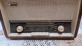 Röhrenradio Loewe Opta Type 672 5W