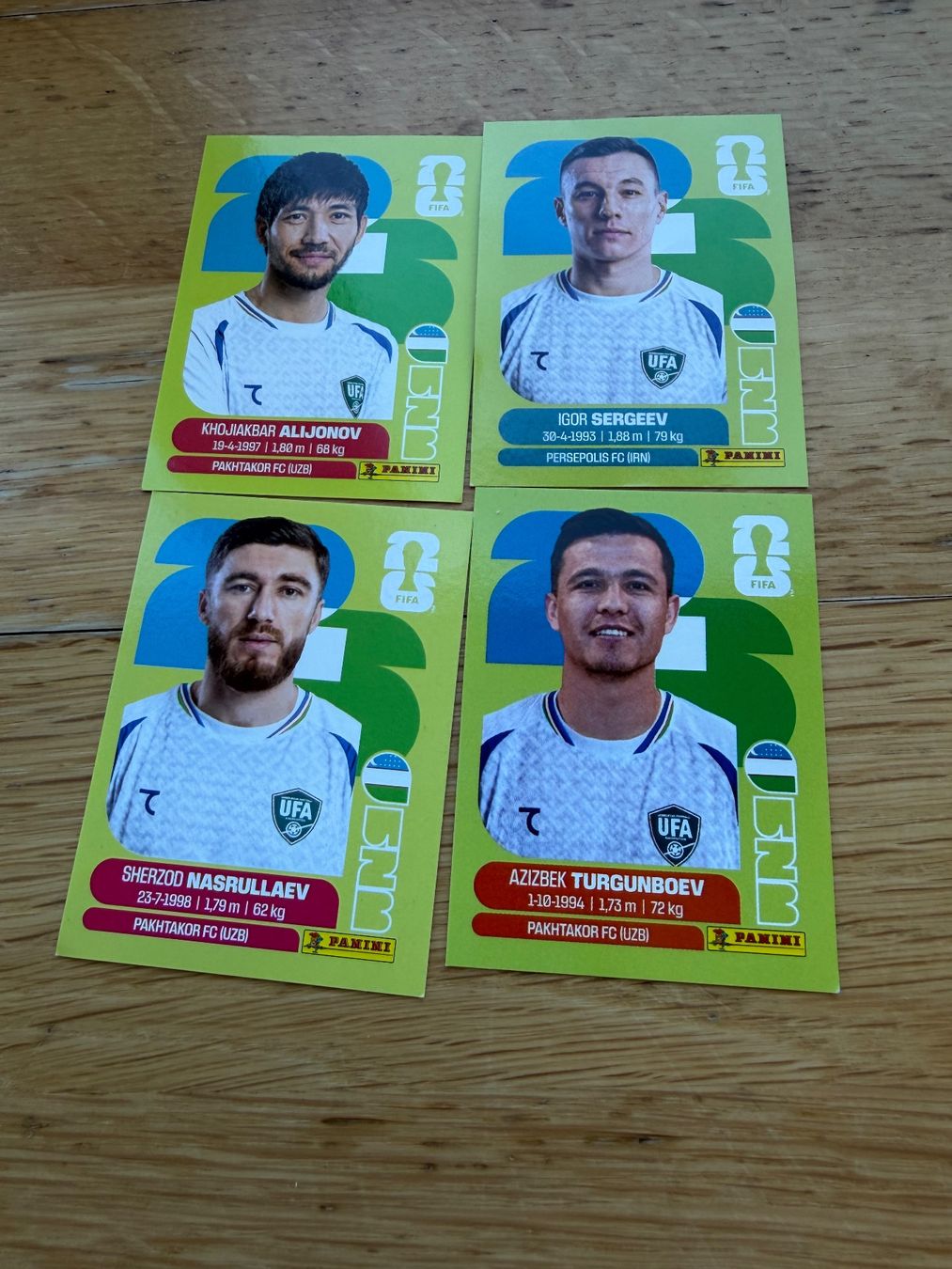 Panini Cartes à collectionner: Panini UZB 4,8,14 19 – Neuf (Voir description) à Zürich par bel5