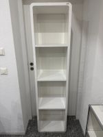 Weisser Hoch-Schrank von KARE, abgerundete Ecken, elegant
