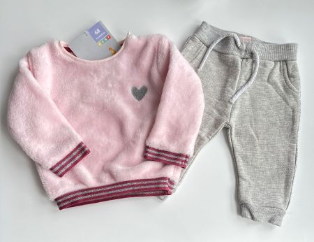 NEU 🩷 Gr 62/68 flauschiges Winterset Pullover & Hose