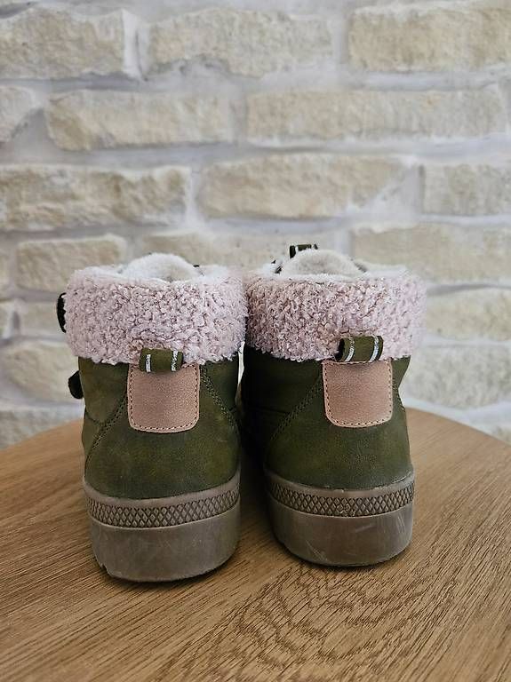 Chaussures filles: Herbstschuh FRIBOO Gr.32 – D'occasion à La Heutte par tau_5vvl 2