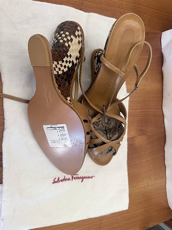Damenschuhe: Sandali Ferragamo, no.40 – Gebraucht aus Origlio von lui_97nd 2