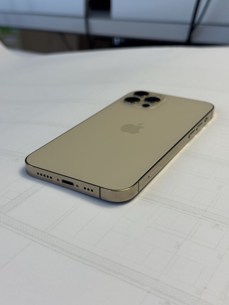 Apple Handys / Smartphones: Iphone 12 Pro 128 Go – Gebraucht aus Payerne von Mathiouse