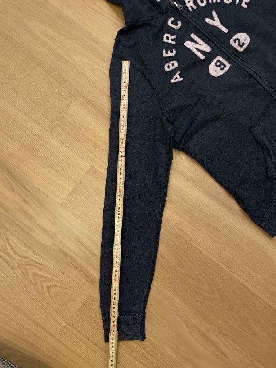 Abercrombie Maglioni & Felpe: Pullover Abercrombie&Fitch L (klein) – Usato da Basel venduto da pilzliii 2