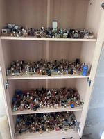 650 Parfüm Miniaturen Sammlung