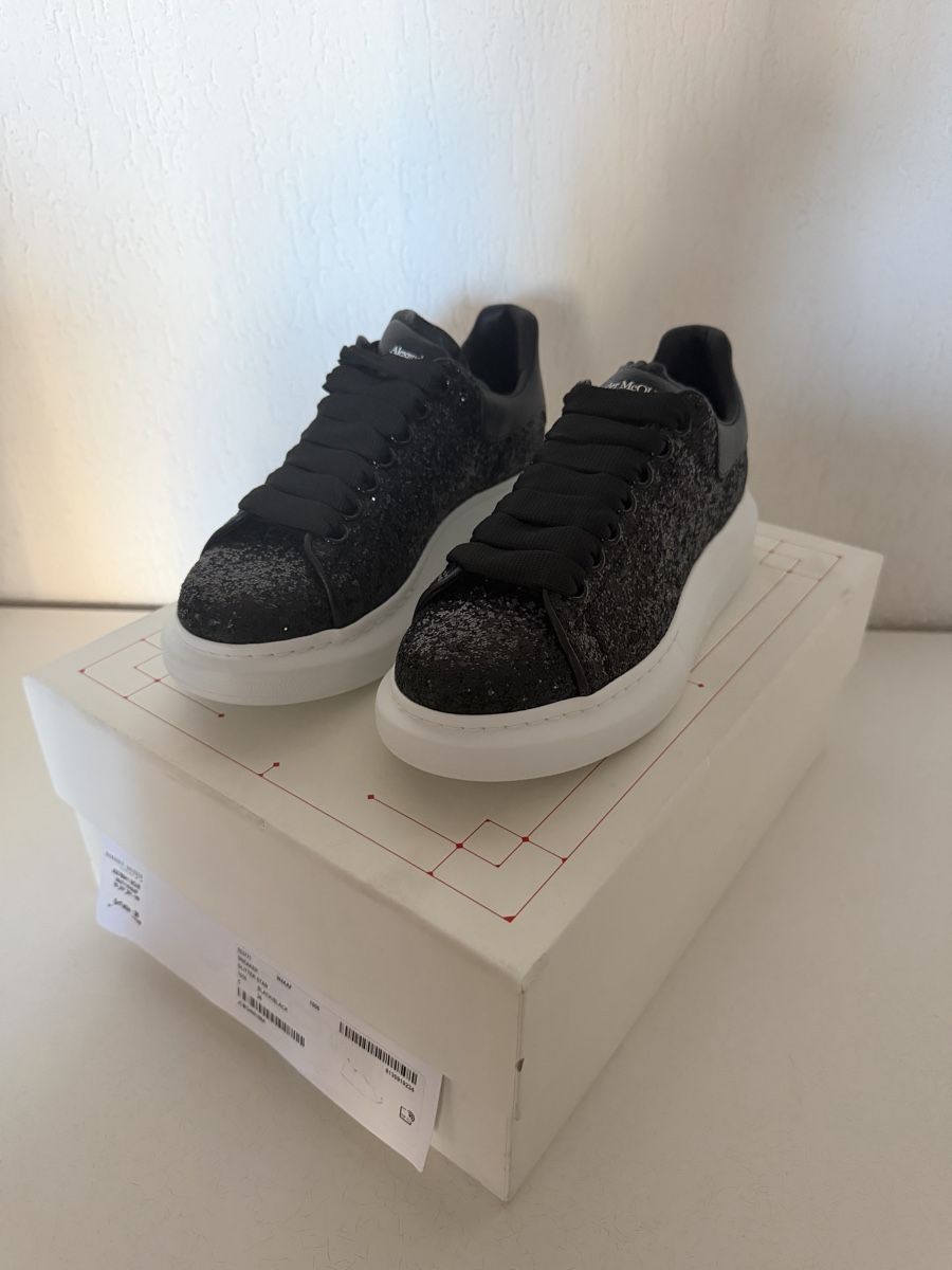 Alexander Mcqueen Scarpe da donna: Alexander Mcqueen Sneaker Black Glitter – Nuovo e nell'imballaggio originale da Dübendorf venduto da Sneaker_Seller 1