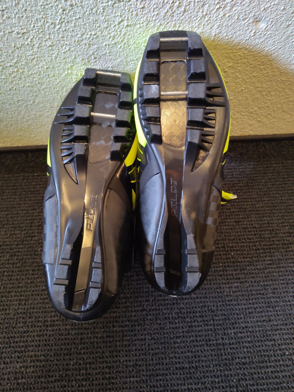 Sci: Langlaufschuhe – Usato da Biel/Bienne venduto da Linanius 2