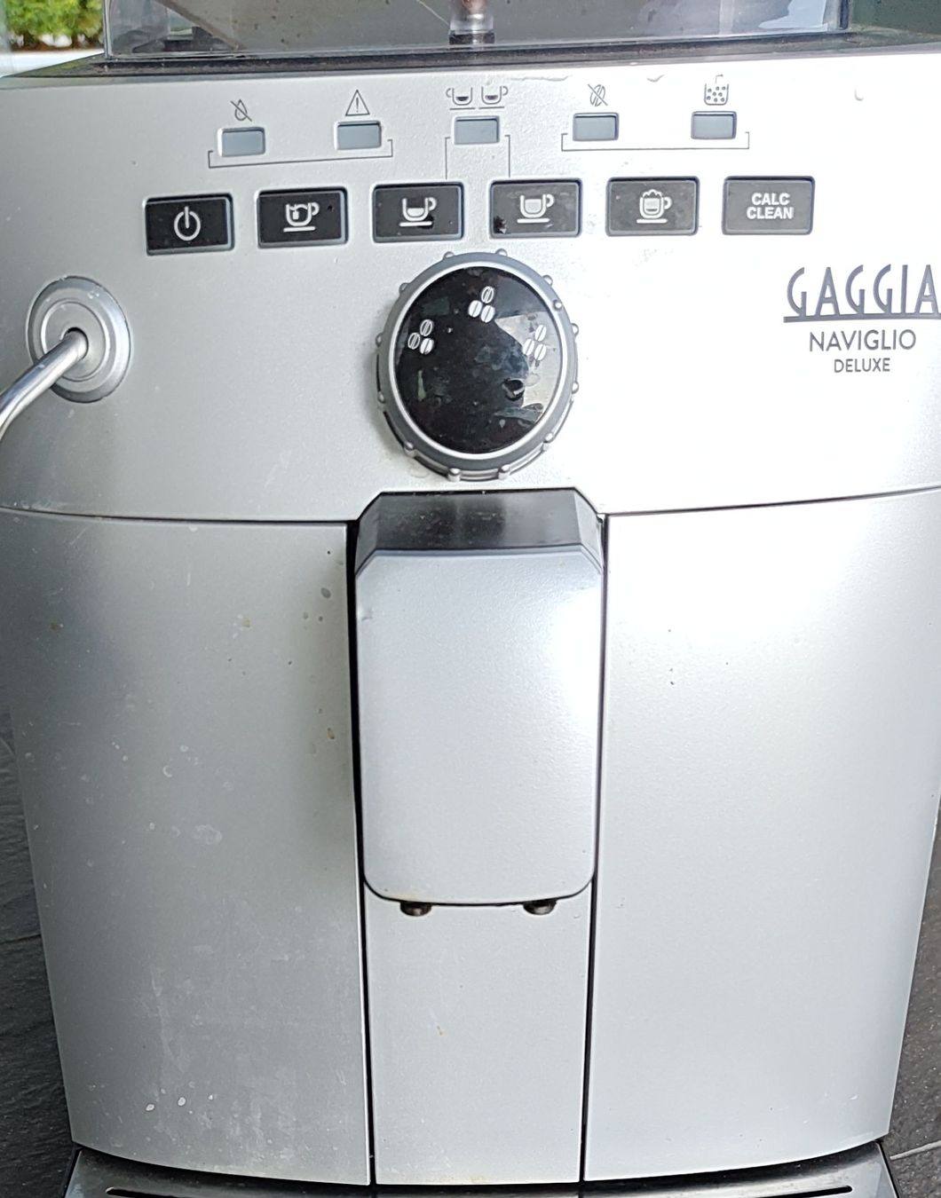 Gaggia Macchine per caffè & Macchine per espresso: Gaggia Naviglio Deluxe Coffee Machine Silver Used – Usato da Winterthur venduto da Qualitymaster
