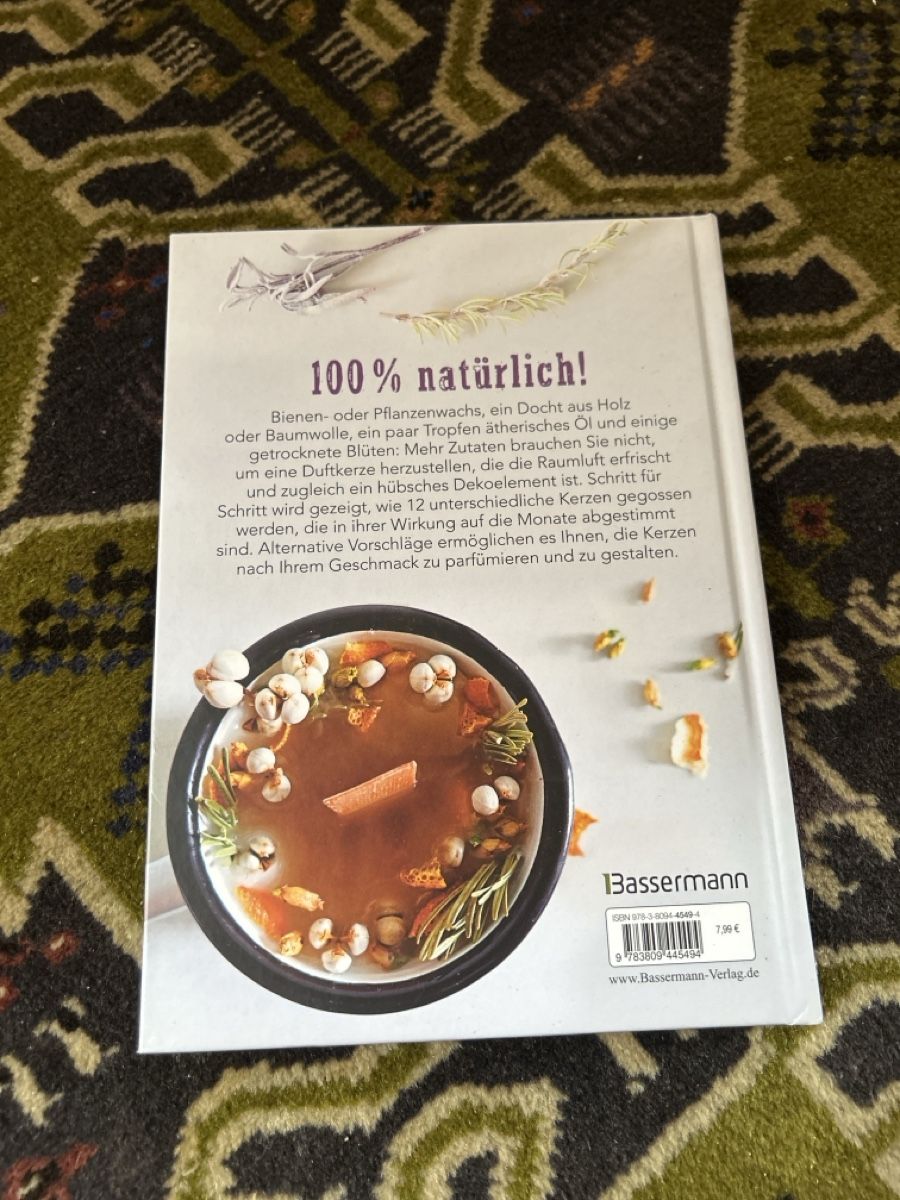 Libri: Natürliche Duftkerzen selber machen – Nuovo (secondo la descrizione) da densbüren venduto da Oldaden 1