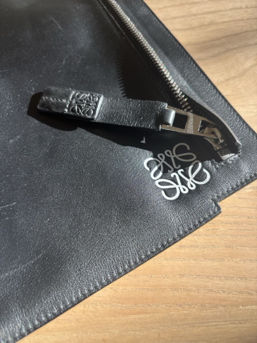 Loewe Sacs: Pochette Loewe  – D'occasion à Zürich par Otis8001 3