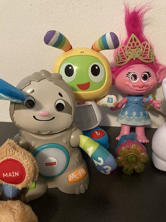 Jouets: Peluche interactive  – D'occasion à Echallens par warnioc 2