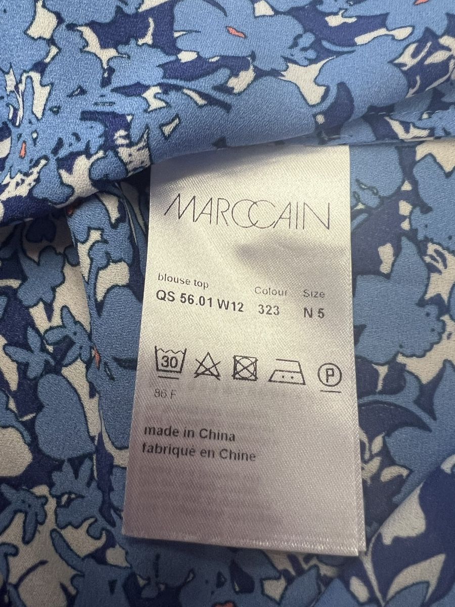 Marc Cain Camicette: Marc Cain Blusentop Blumenmuster Grösse N 5 neu – Nuovo (secondo la descrizione) da Burgdorf venduto da puppennetz 2