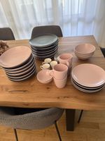 Grosses IKEA Geschirr-Set Matt (Rosa & Dunkelgrau) – über 35