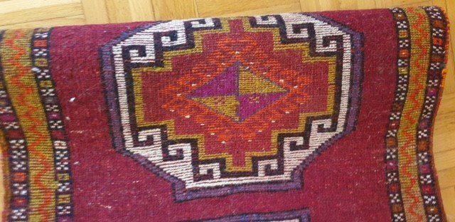 Teppiche: Teppich Marrokanisch wandteppich Länge93cm Breite 50 cm – Gebraucht aus Zürich von bre_22v9 2