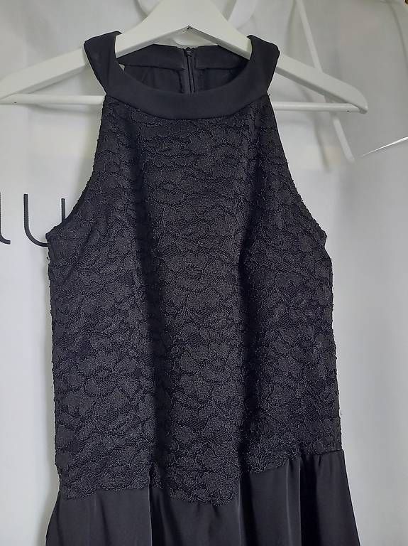Robes: Kleid – Neuf (Voir description) à St.Gallen par mha_x7cf 3