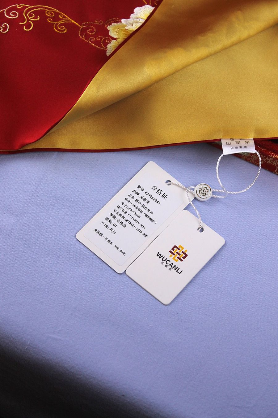 Foulard & Sciarpe: Roter Seidenschal – Usato da Reinach BL venduto da bk_brockireinach 2