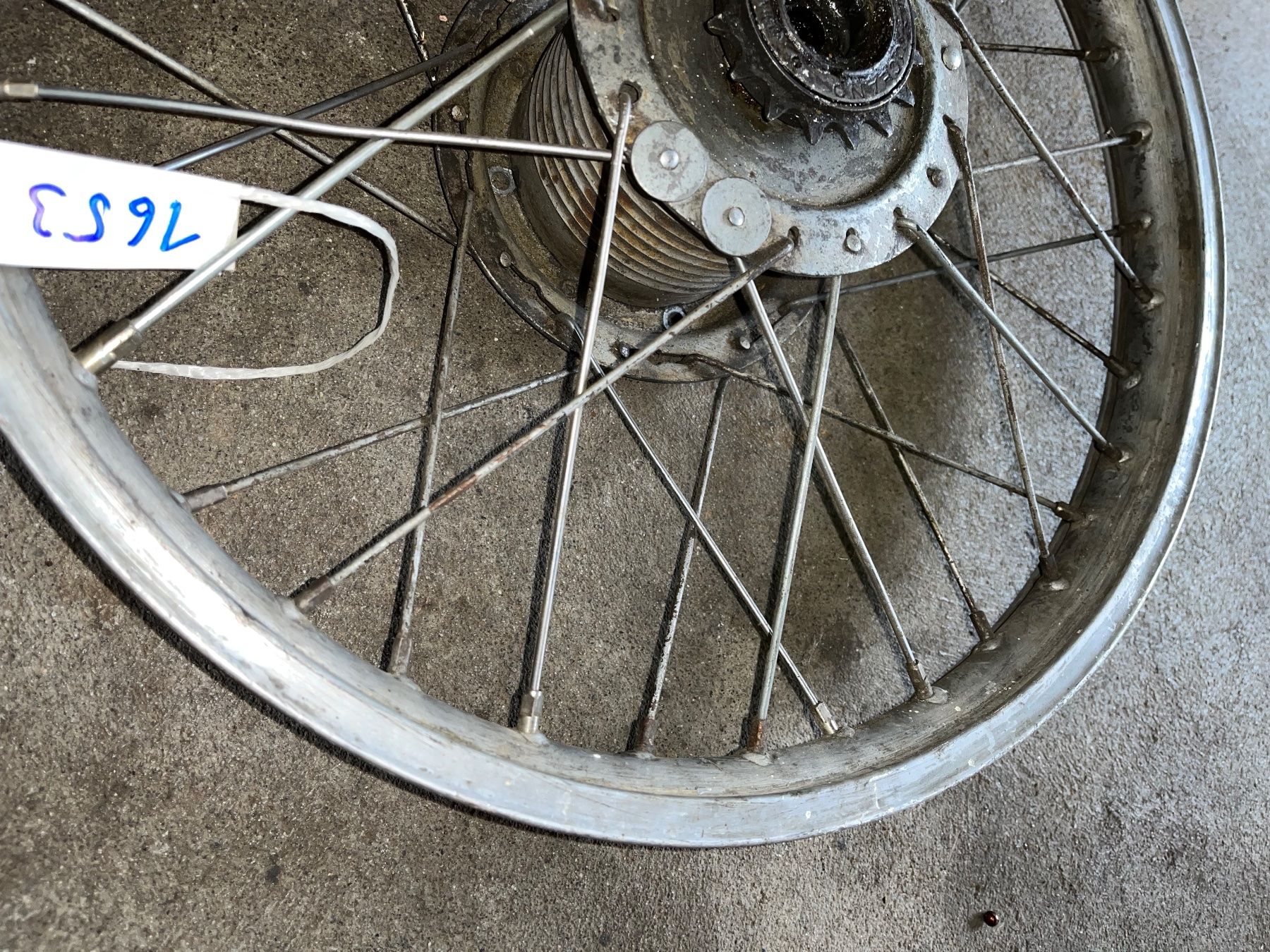 Sachs Parti ricambio per ciclomotori: Mofa Speichen Hinterrad – Usato da Fahrni b. Thun venduto da berger_tuning34 2